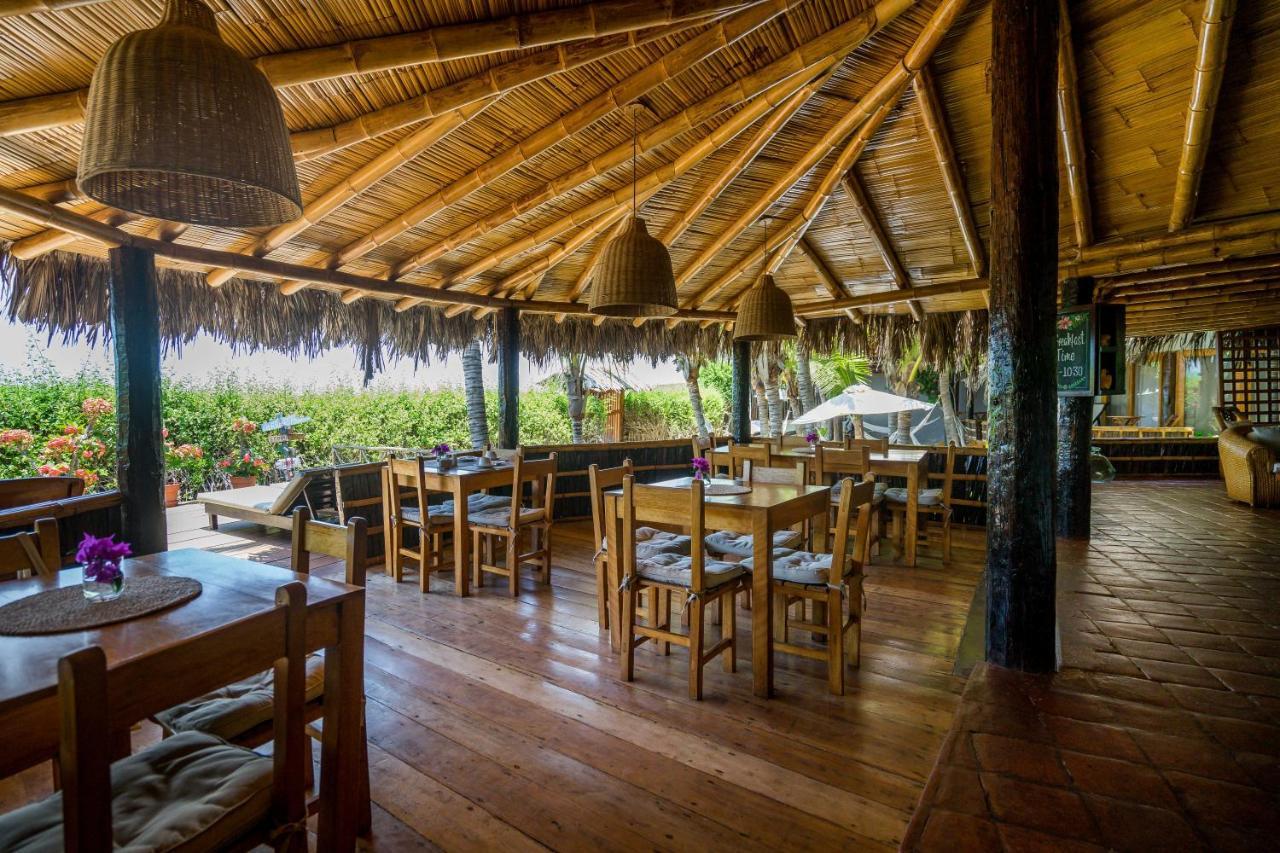 Las Olas Mancora Exterior photo