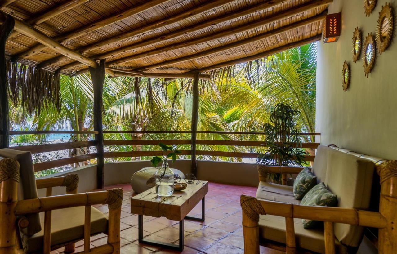 Las Olas Mancora Exterior photo